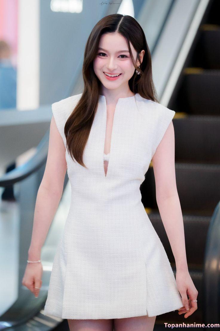 Nàng mẫu Thái Lan nổi tiếng