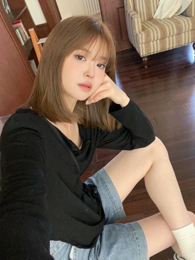 Tải hình gái xinh tóc ngang vai 2k3 chuẩn HD