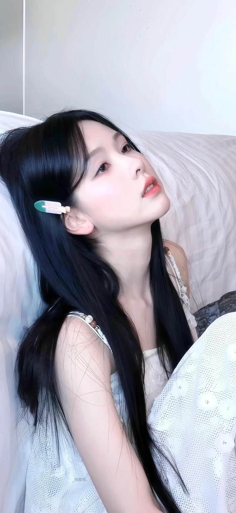 Tải hình girl xinh 4k cho iphone sắc màu đẹp