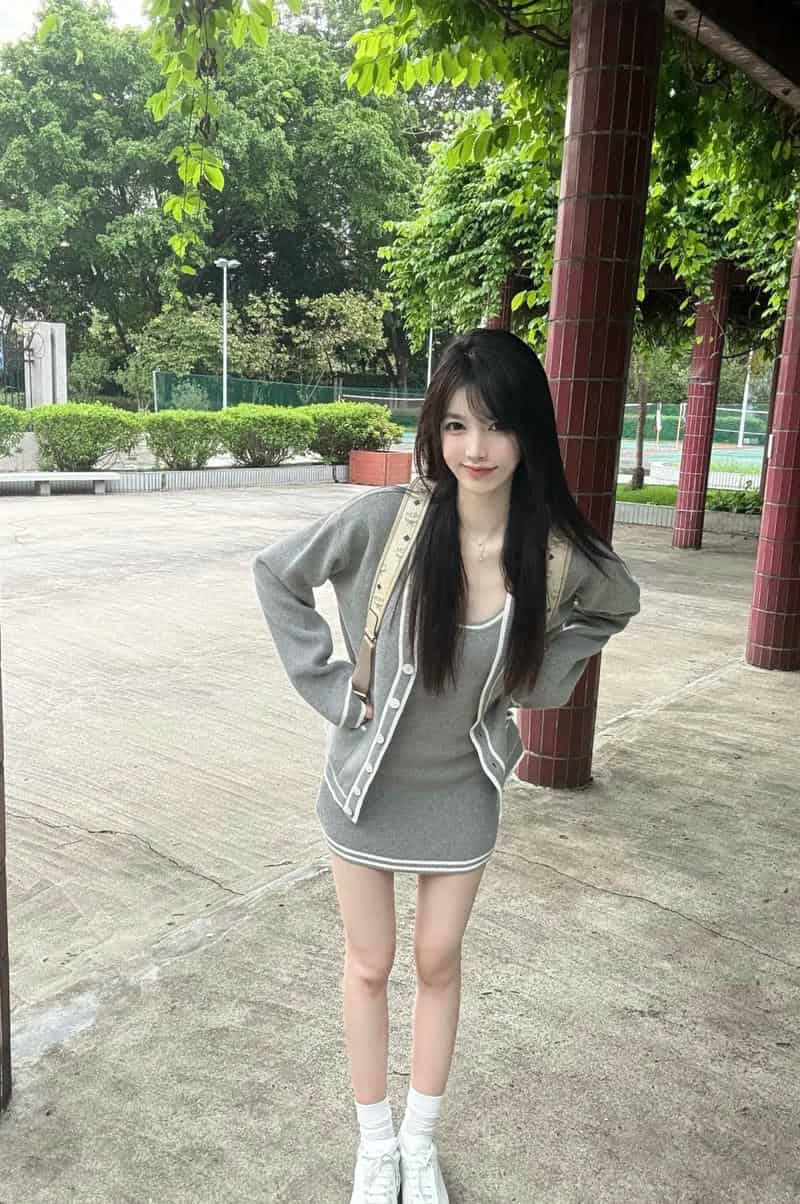 Xem ảnh nữ sinh tự tin