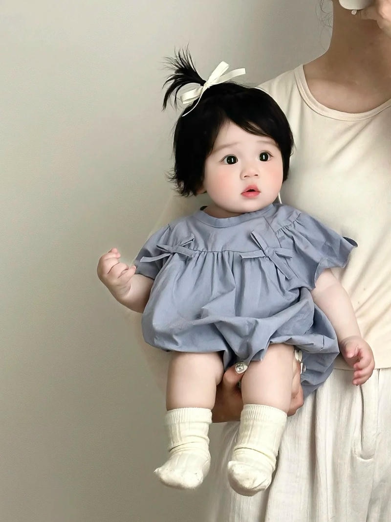 ảnh mạng bé gái đáng yêu tinh khiết