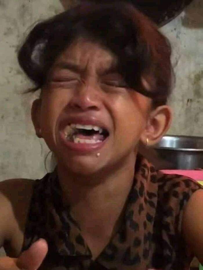 ảnh meme cười gượng bựa