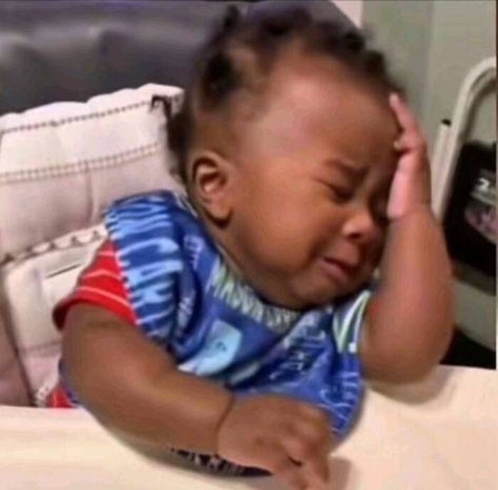 ảnh meme đau đầu hài bựa