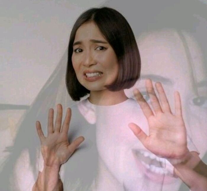 ảnh vừa cười vừa khóc meme hài hước