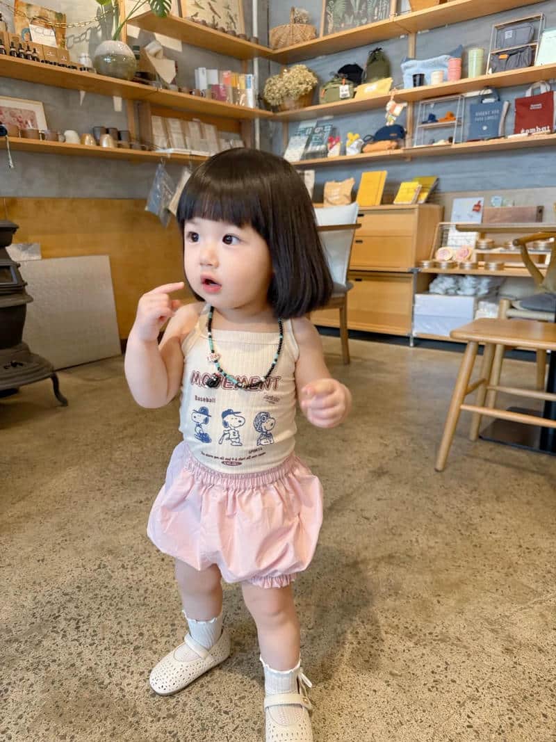 avatar bé gái khuôn mặt đáng yêu