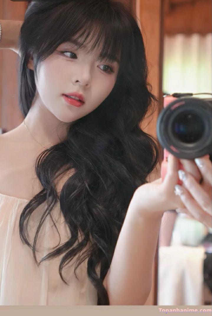 cô gái tóc dài xinh