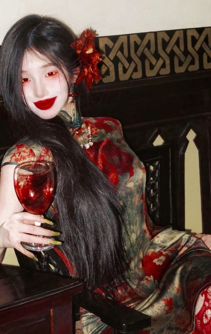 cosplay ma nữ chất 5d