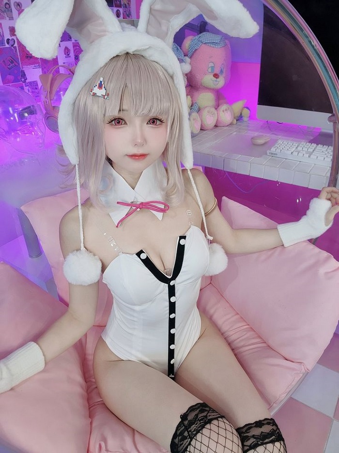 cosplay thỏ 4k