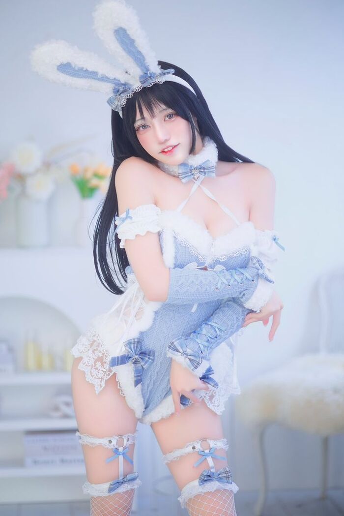 cosplay thỏ xinh 3d