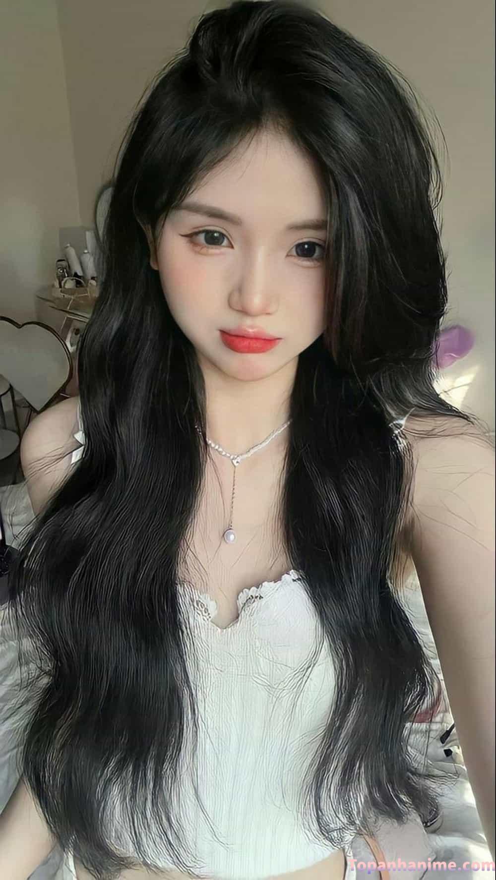 em gái xinh tóc dài