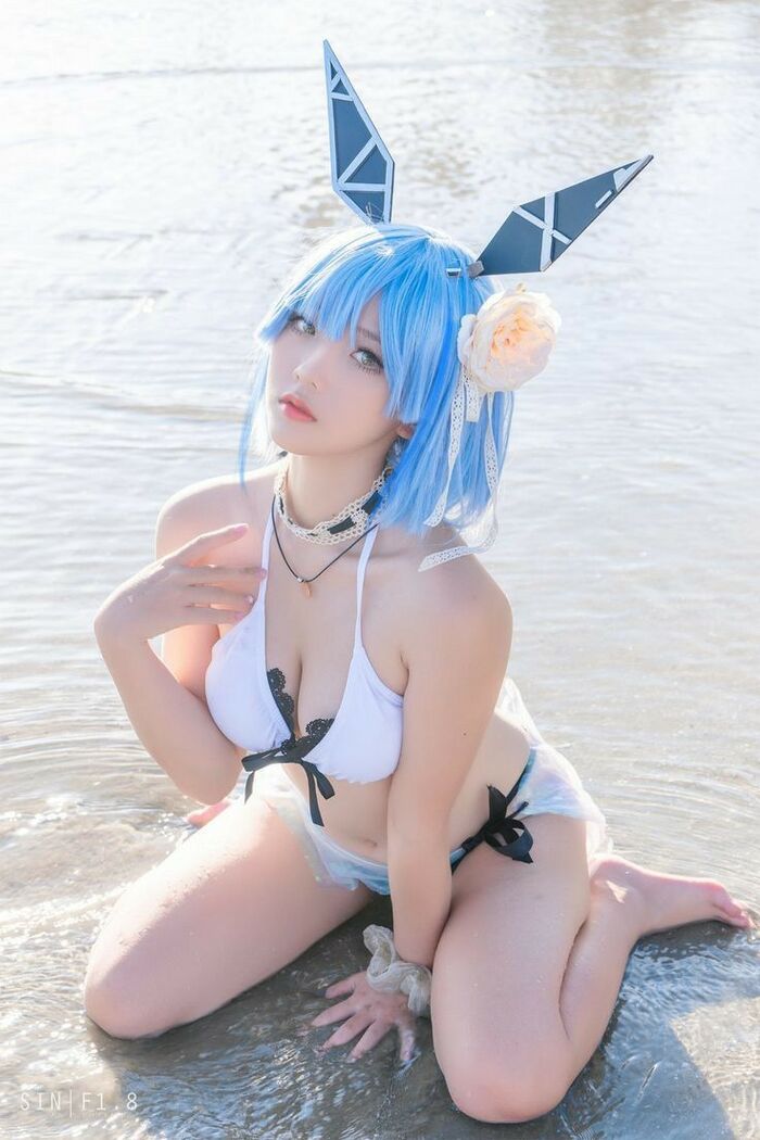 gái xinh cosplay mặc bikini hd