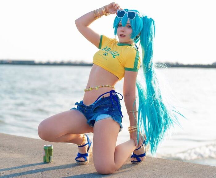 gái xinh cosplay mặc bikini hd full