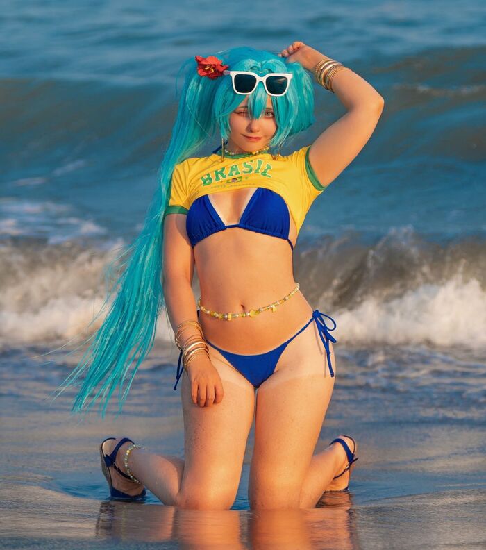 gái xinh cosplay mặc bikini xinh 4k full