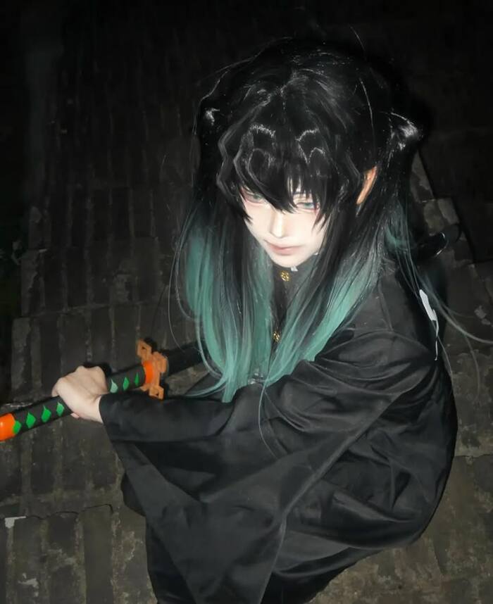 hà trụ cosplay 4d