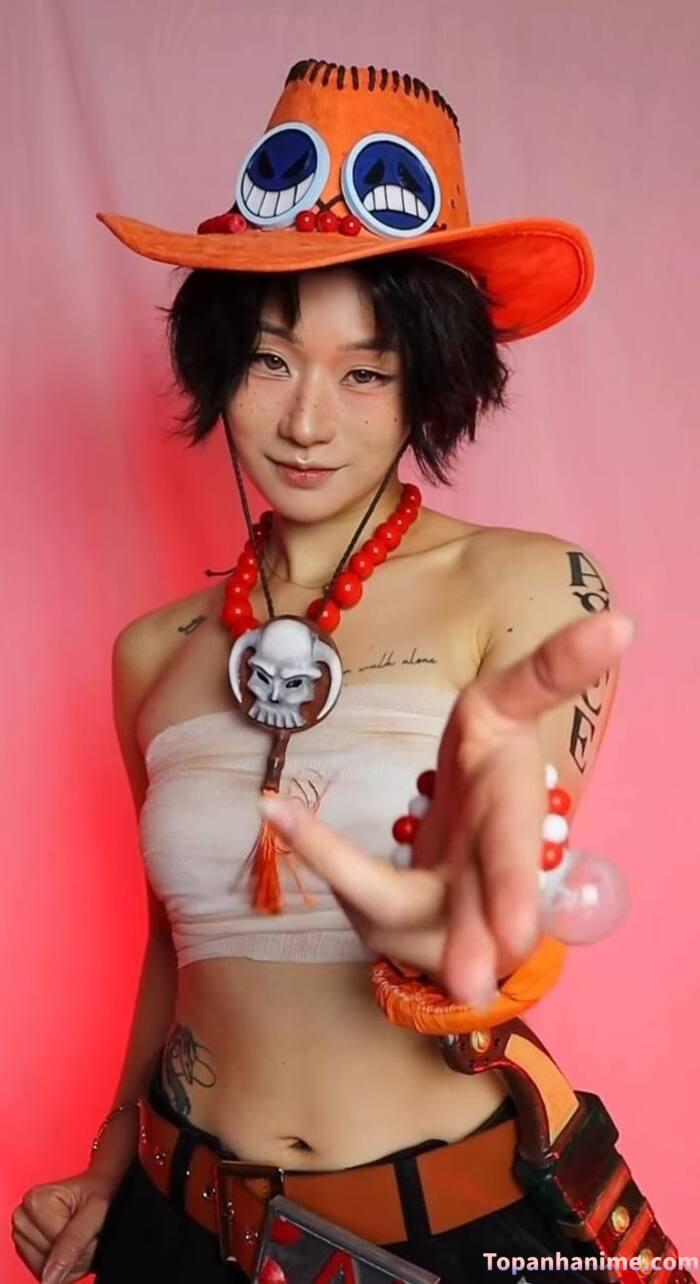 hình ảnh cosplay one piece siêu ngầu