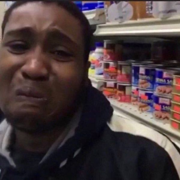 hình ảnh meme anh da đen khóc