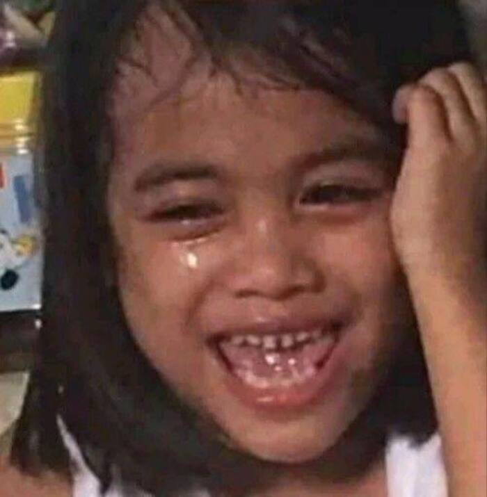 hình ảnh meme cười gượng