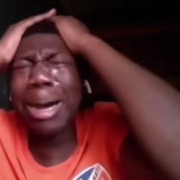 hình meme anh da đen khóc hd