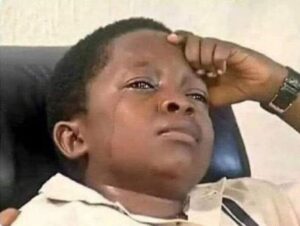 meme đau đầu hài hước