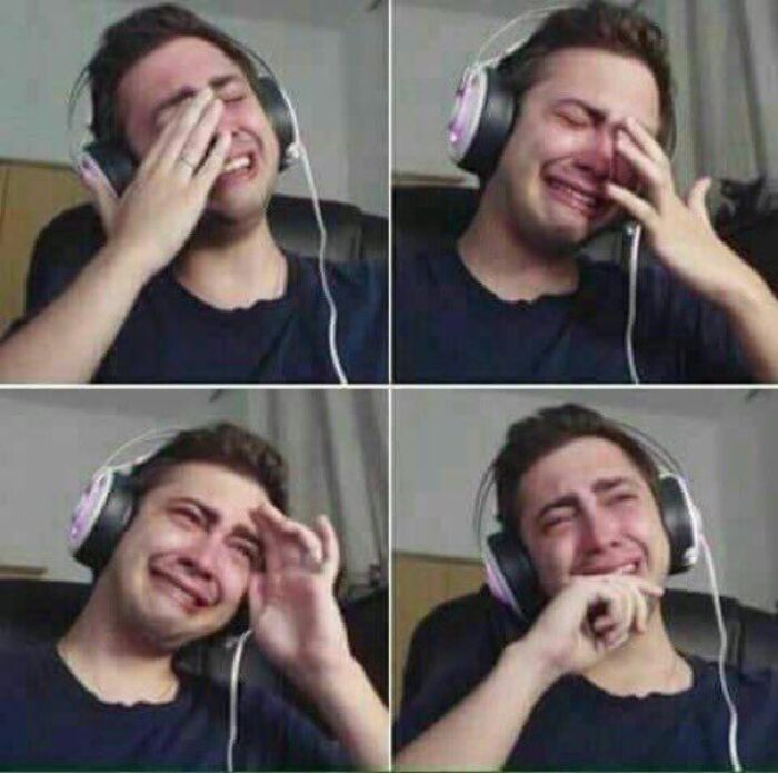 vừa cười vừa khóc meme hài bưạ