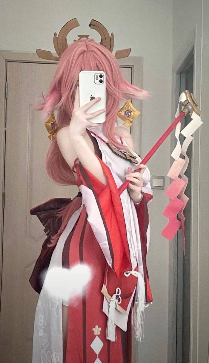 yae miko cosplay cực ngầu
