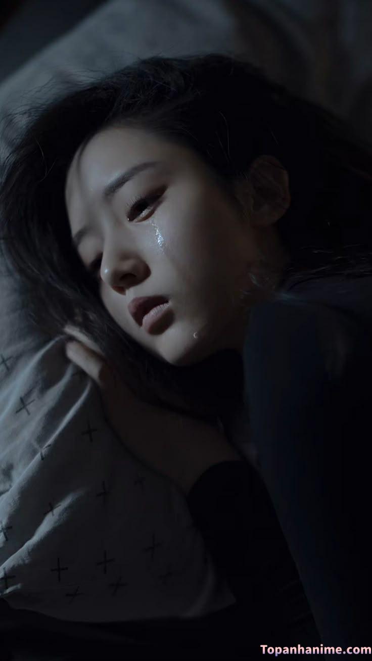 Ảnh con gái khóc buồn