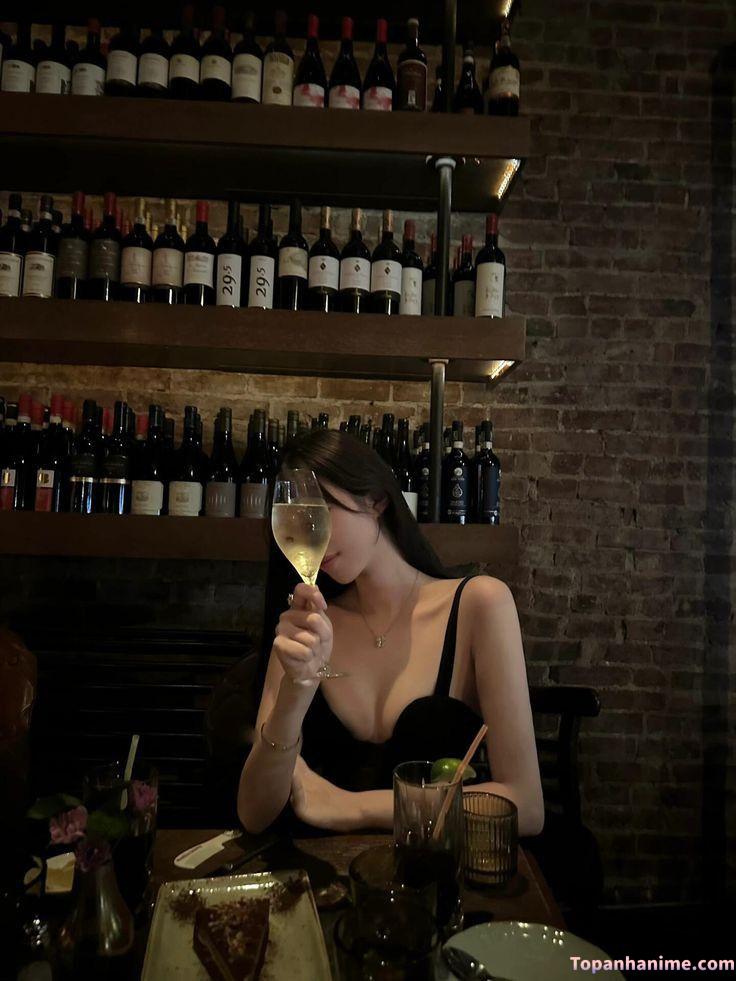 Ảnh gái đi bar đêm