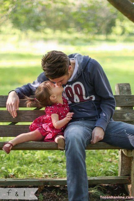 Cha và con bên nhau