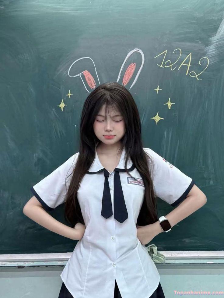 Đồng phục trắng tinh khôi