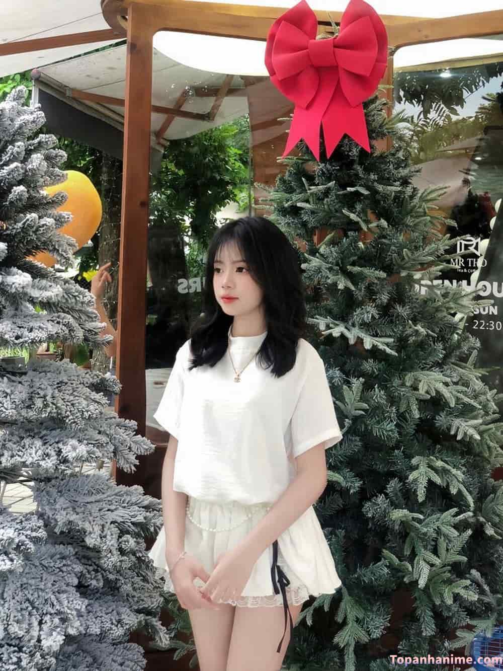 Gái tóc ngắn rất xinh