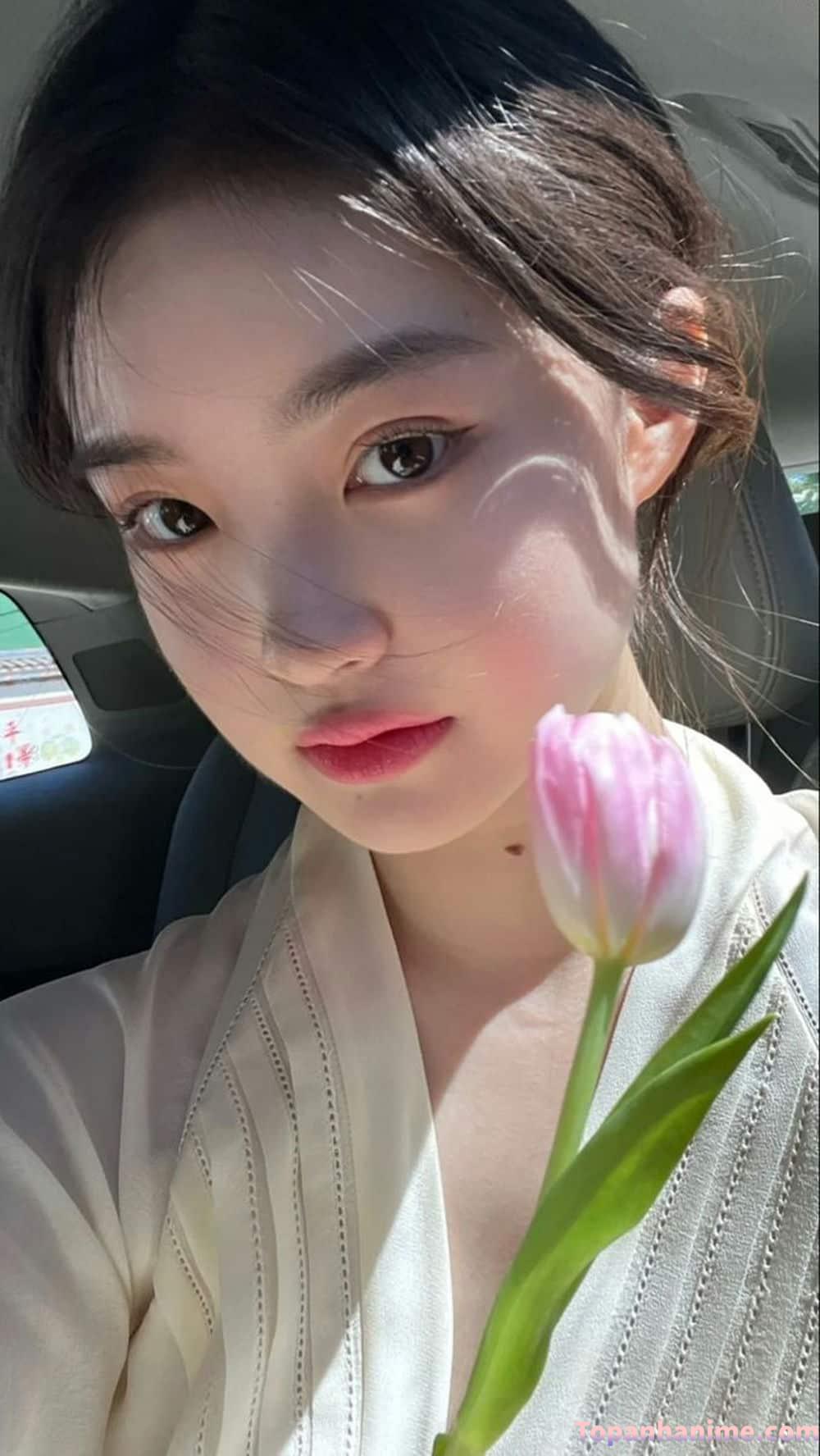 Gái xinh châu âu quyến rũ