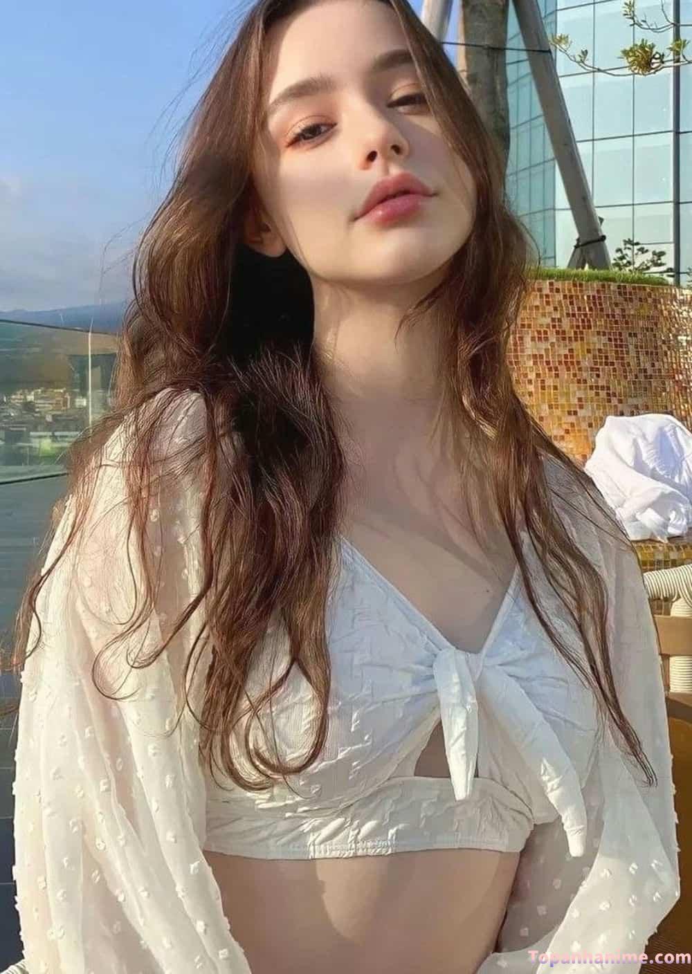 Gái xinh châu âu tóc