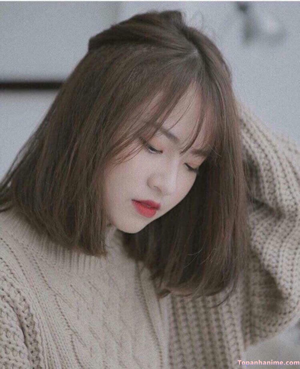 Gái xinh tóc ngang 2k3