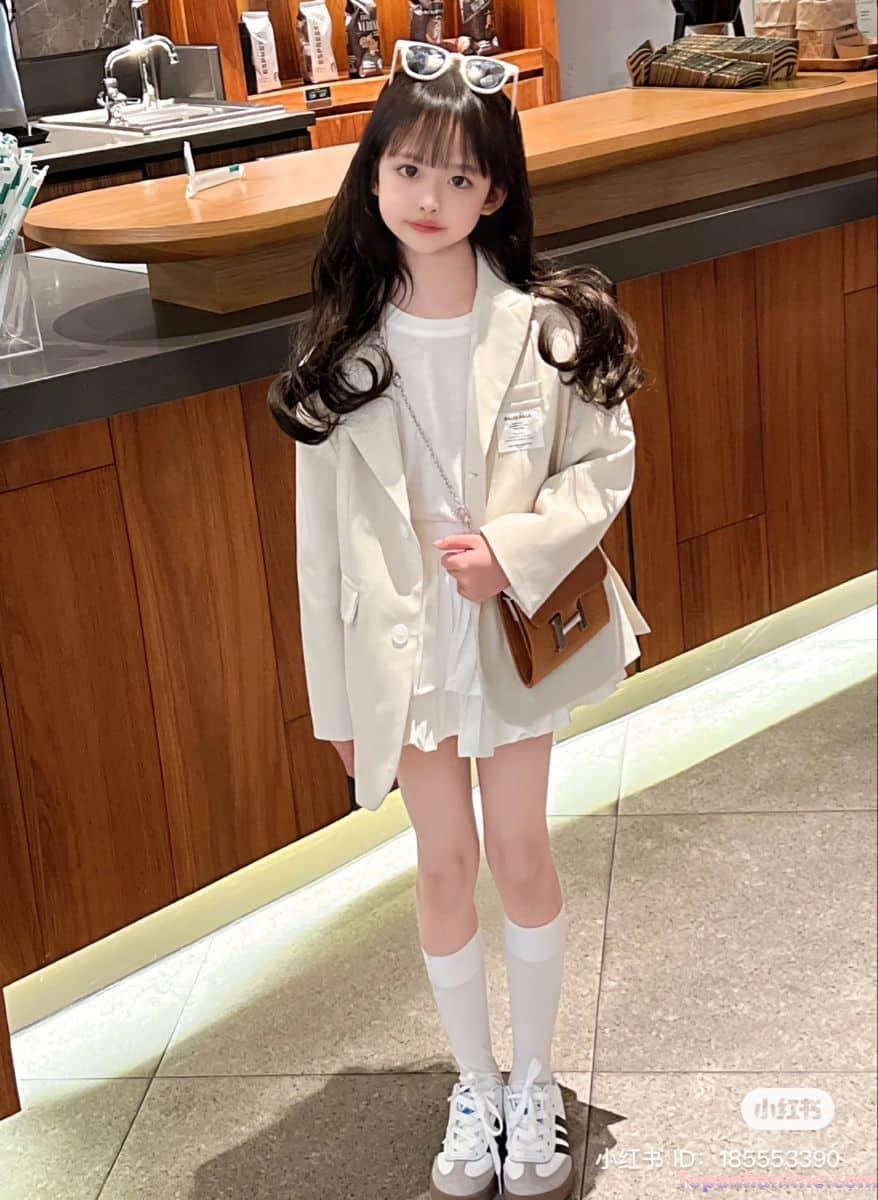 ảnh bé gái dễ thương