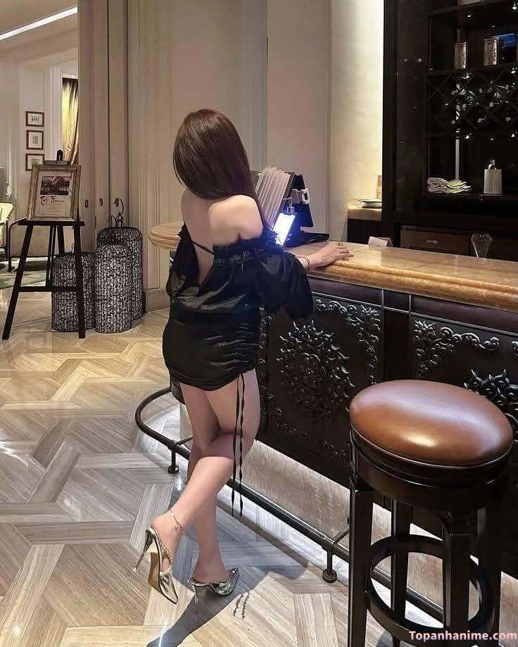 ảnh gái đi bar đêm