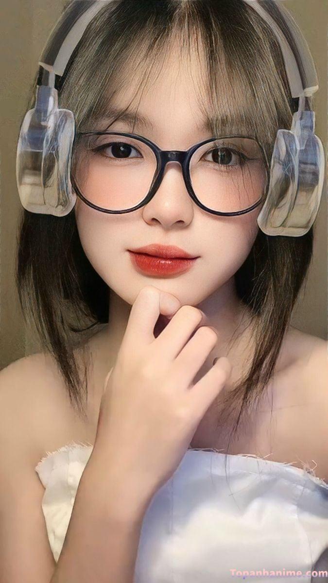 gái xinh tóc ngang tươi