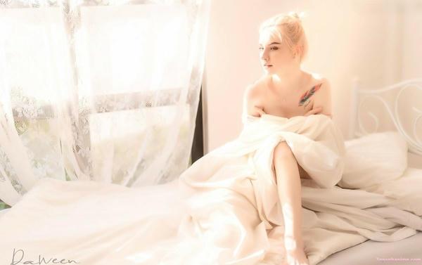 jessie vard khỏa thân nghệ thuật