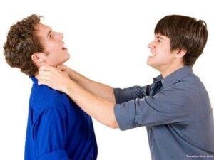 meme bóp cổ biểu cảm lố