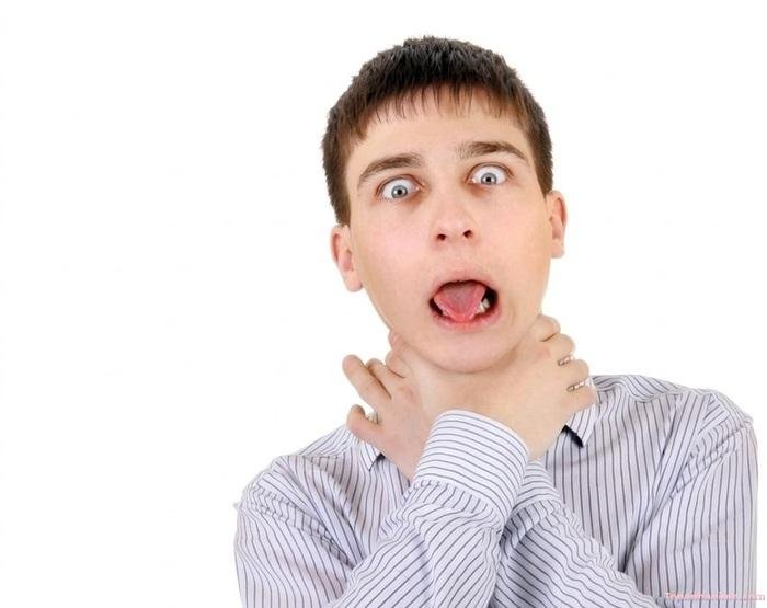 meme bóp cổ troll