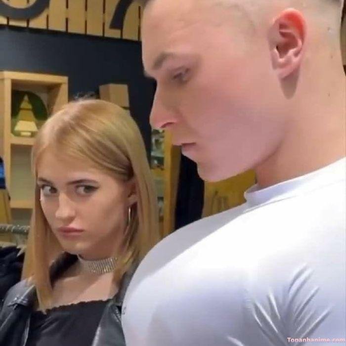 meme mlem lườm