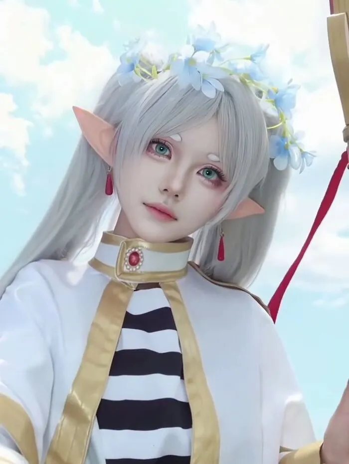 Khám phá nét đẹp trong trẻo qua loạt ảnh cosplay frieren độc đáo Khám phá nét đẹp trong trẻo qua loạt ảnh cosplay frieren độc đáo