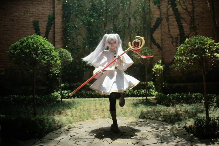 Khám phá nét đẹp trong trẻo qua loạt ảnh cosplay frieren độc đáo Khám phá nét đẹp trong trẻo qua loạt ảnh cosplay frieren độc đáo