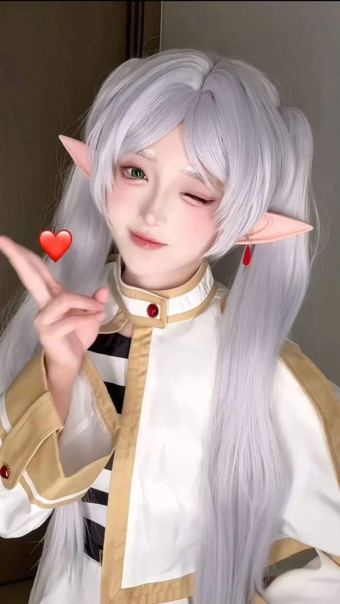 Khám phá nét đẹp trong trẻo qua loạt ảnh cosplay frieren độc đáo Khám phá nét đẹp trong trẻo qua loạt ảnh cosplay frieren độc đáo