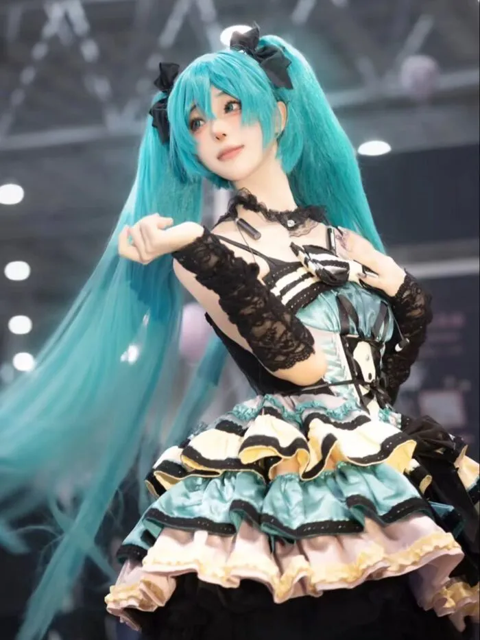 108+ ảnh cosplay miku sắc nét: Đắm chìm cùng nàng vocaloid 108+ ảnh cosplay miku sắc nét: Đắm chìm cùng nàng vocaloid