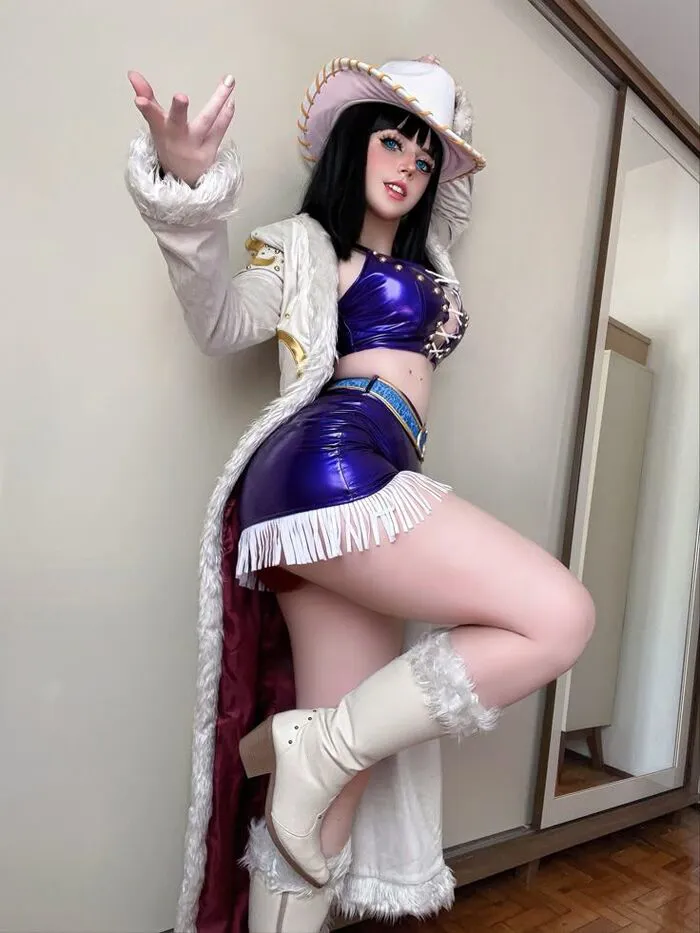Tuyển tập 168+ cosplay robin nóng bỏng, cuốn hút mọi ánh nhìn