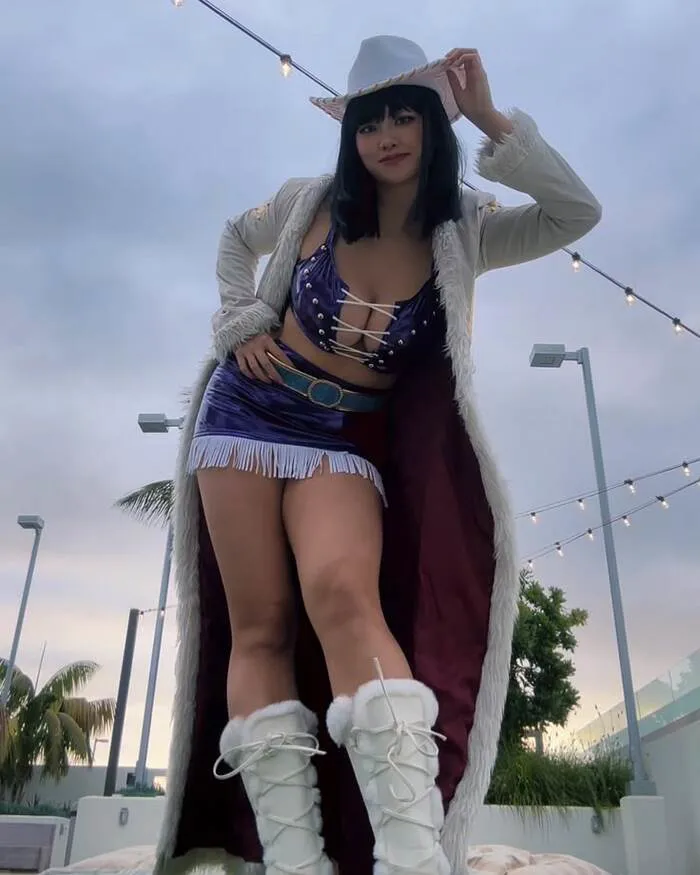 Tuyển tập 168+ cosplay robin nóng bỏng, cuốn hút mọi ánh nhìn