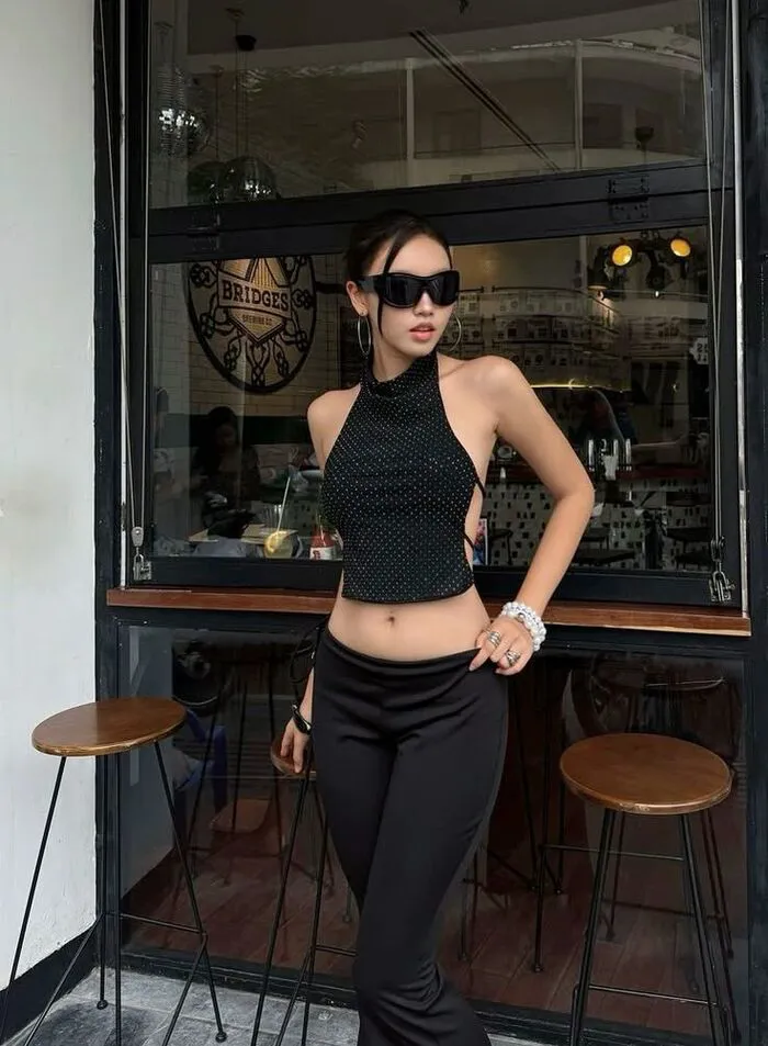 Top 108+ ảnh gái xinh mặc áo yếm quyến rũ hút hồn