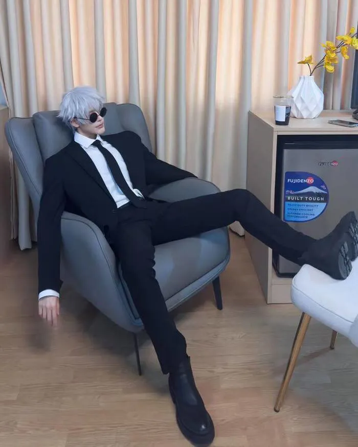 Tổng hợp 238+ mẫu gojo cosplay đỉnh cao làm rung động trái tim fan Tổng hợp 238+ mẫu gojo cosplay đỉnh cao làm rung động trái tim fan