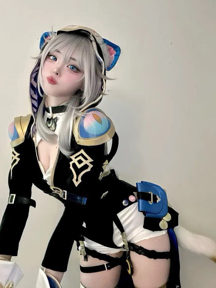 Khám phá 108+ bộ hina cosplay lung linh, đa sắc thái