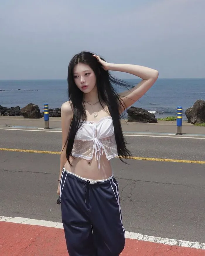 98+ ảnh hot girl chân dài quyến rũ, thu hút mọi ánh nhìn 98+ ảnh hot girl chân dài quyến rũ, thu hút mọi ánh nhìn